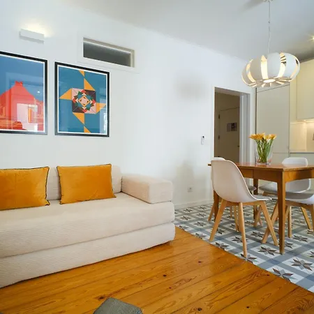 Amazing Vintage Flat In Principe Real شقة