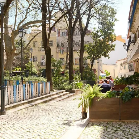 Amazing Vintage Flat In Principe Real شقة Lisboa