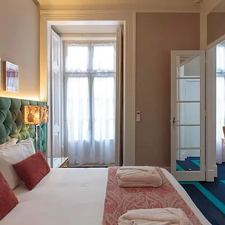 Amazing Vintage Flat In Principe Real