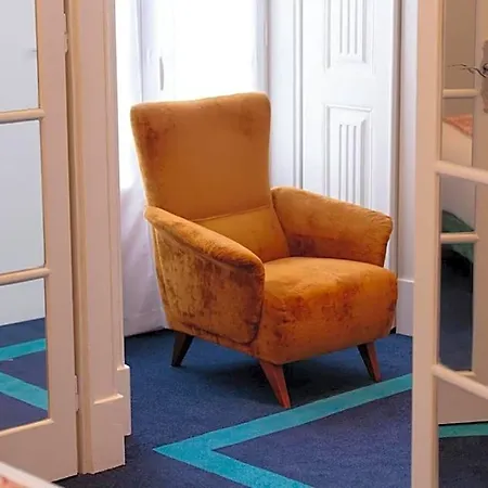 Amazing Vintage Flat In Principe Real