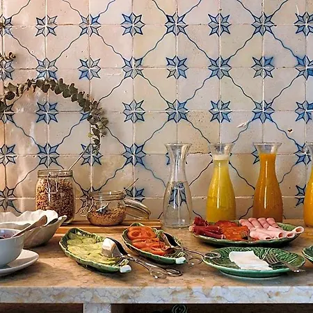Amazing Vintage Flat In Principe Real Apartment