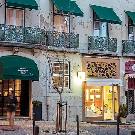Amazing Vintage Flat In Principe Real * Lissabon