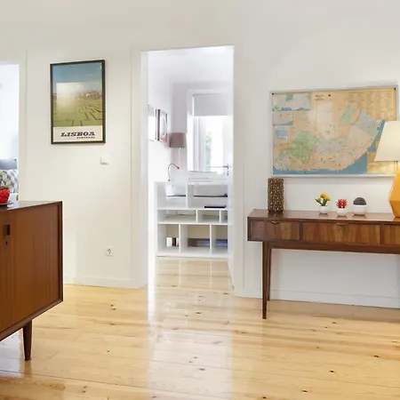 Amazing Vintage Flat In Principe Real Lisbon Lisboa