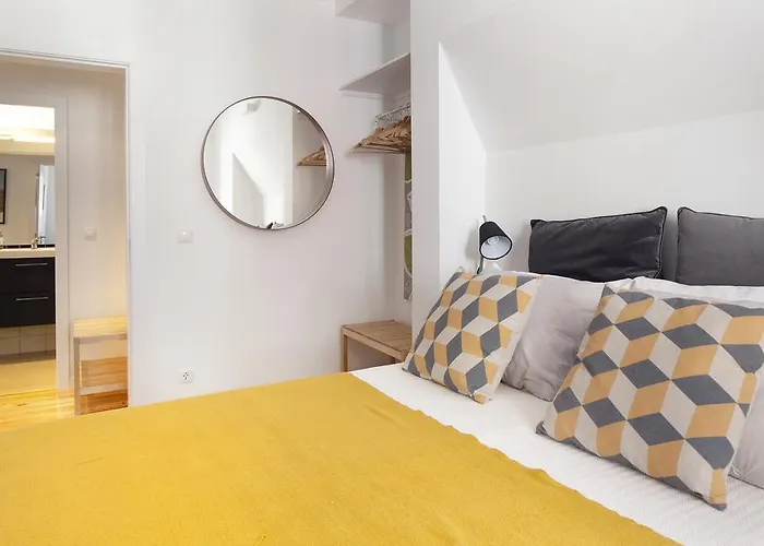 Amazing Vintage Flat In Principe Real Apartment Lisbon