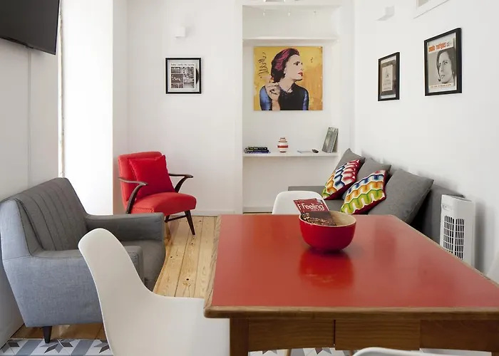 Apartment Amazing Vintage Flat In Principe Real *