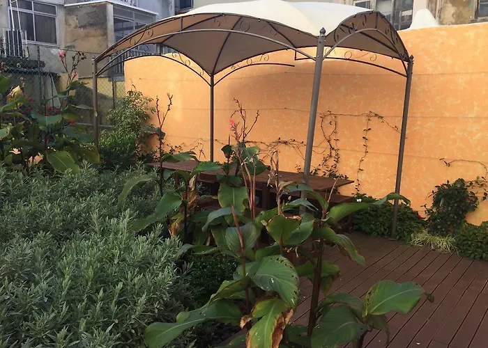 Amazing Vintage Flat In Principe Real